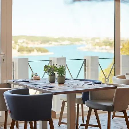 Otel Catalonia Mirador Des