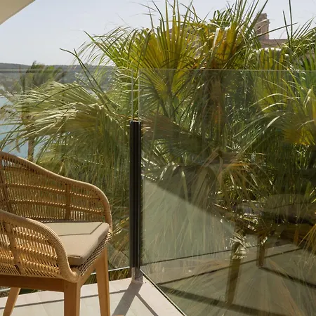 Otel Catalonia Mirador Des