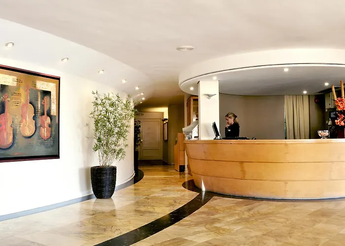 Hotel Catalonia Mirador Des 4*