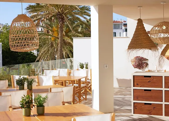 Отель Catalonia Mirador Des 4*