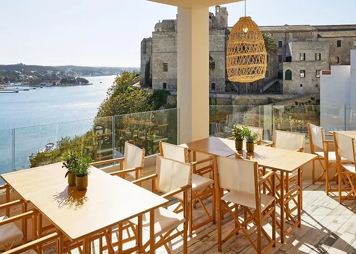 Отель Catalonia Mirador Des